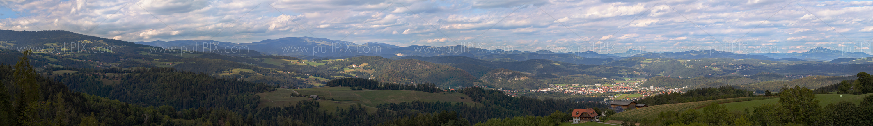 Preview Alpenpanorama Blick auf Koeflach.jpg